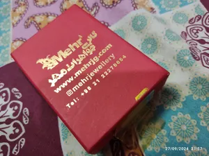 تجریه خرید گوشواره طلا 18 عیار زنانه مایا ماهک مدل ME0871