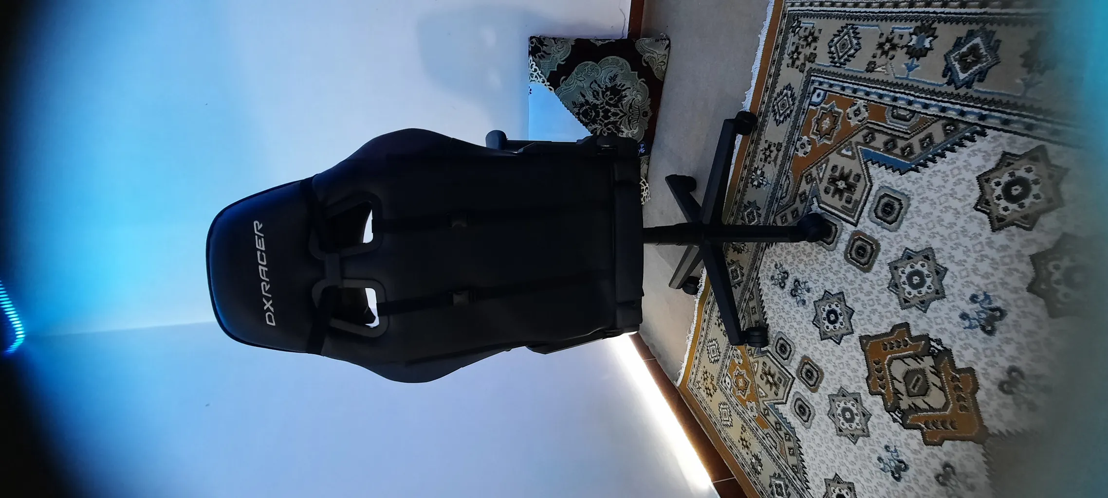 صندلی گیمینگ دی ایکس ریسر مدل p132