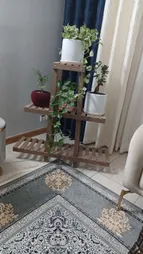 استند گلدان مدل هرمی B1