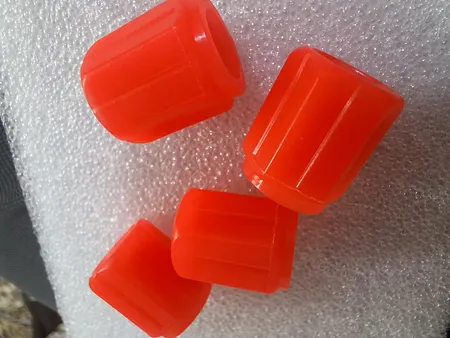 سر والف لاستیک خودرو مدل POLYGONAL-ORANGE بسته 4 عددی