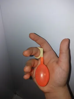 ابزار شوخی مدل انگشتر آب پاش