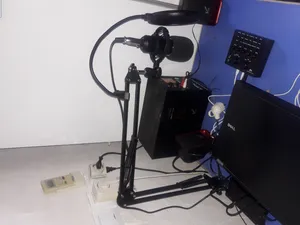 تجریه خرید میکروفن کندانسر مدل Live Broadcast Equipment همراه با پایه تلسکوپی