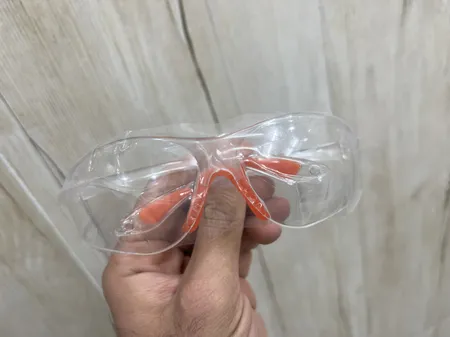 عینک محافظ آزمایشگاهی مدل STAR