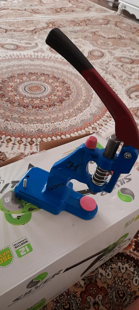 دستگاه پرس دکمه پگاه مدل 2600