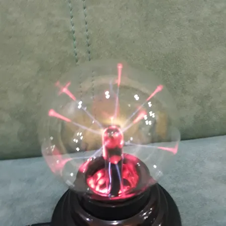 چراغ رومیزی مدل پلاسما