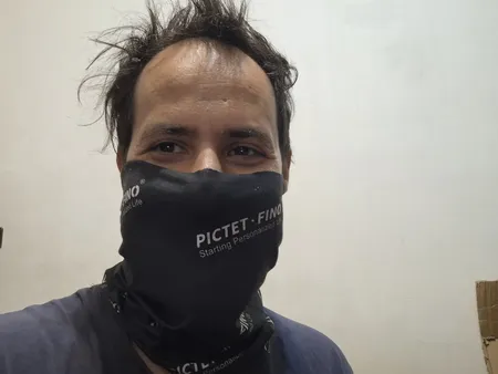 دستمال سر و گردن پیکتت فاینو مدل RH47