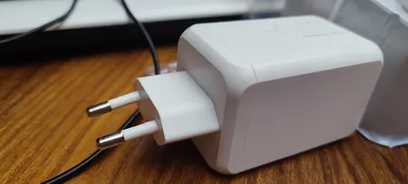 شارژر دیواری 150 وات مدل ADC-PD006 به همراه 4 عدد کابل