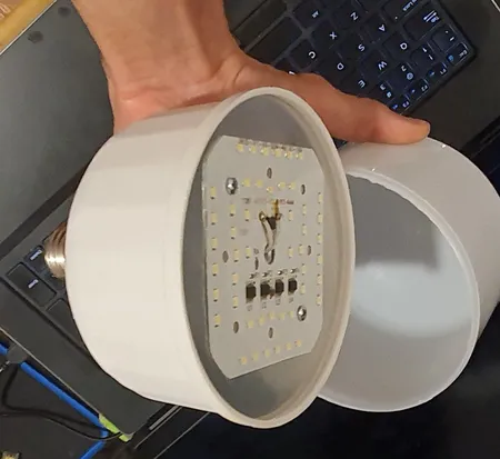 لامپ ال ای دی 50 وات مدل 2032 پایه E27