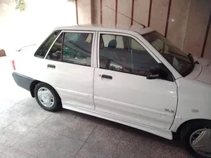 تجریه خرید اسپری کارواش بدون آب خودرو رستاک مدل A11 حجم 1000 میلی لیتر