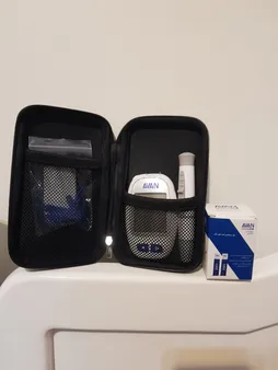 دستگاه تست قند خون آوان مدل AGM01 به همراه 25 عدد نوار تست قند خون