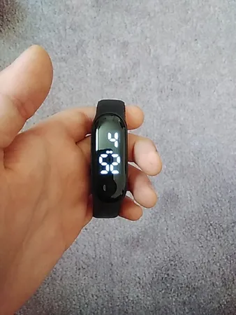 ساعت مچی دیجیتال مدل LE 2303 - ME