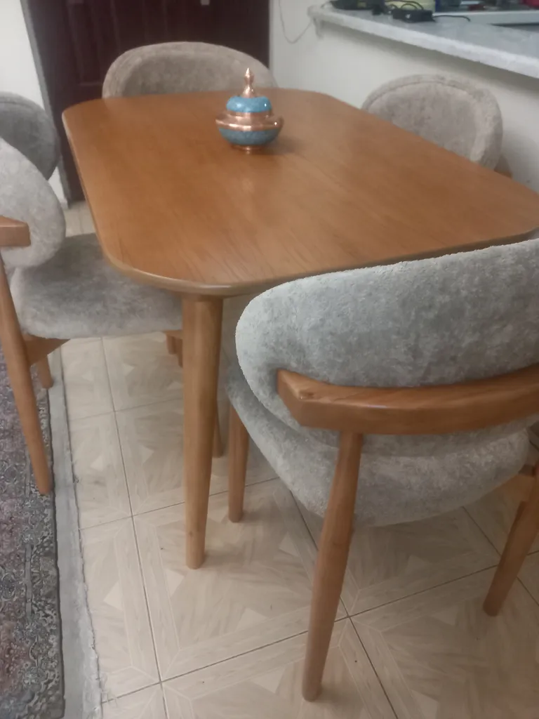 میز و صندلی ناهارخوری چهار نفره مدل دنیز