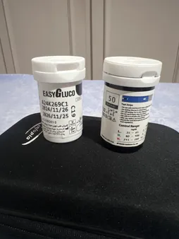 نوار دستگاه تست قند خون ایزی گلوکو مدل اتوکدینگ بسته 50 عددی