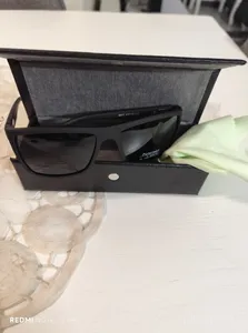 تجریه خرید عینک آفتابی مستطیلی مورل مدل پلاریزه 26852C1GR