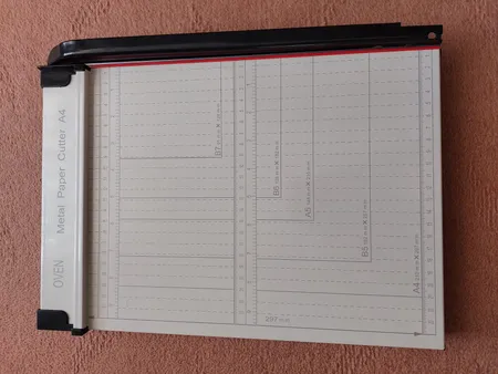 برش دهنده کاغذ مدل OVEN A4