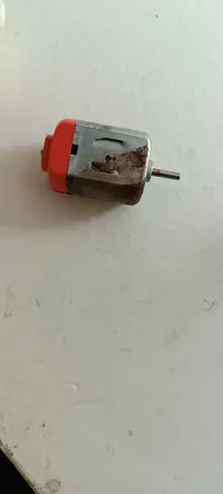 پمپ آب مدل 3V-6V