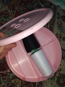 چرخ خیاطی دستی و ملزومات خیاطی
