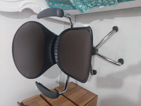 صندلی اداری مدل B201