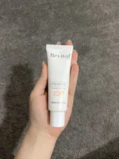 تجریه خرید کرم ضد آفتاب بی‌رنگ کلکسیون رویوال، spf 50، مدل prebiotic، ‌مناسب پوست‌های چرب و مختلط با حجم 50 میلی‌لیتر، محافظت‌کننده در برابر اشعه‌های UVA و PA ،UVB+++، ضد جوش و آکنه، دارای فرمولاسیون آنتی اکسیدان، نیاسینامید و ویتامین E، با ماندگاری 5 ساعته