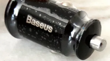 شارژر فندکی باسئوس مدل Grain