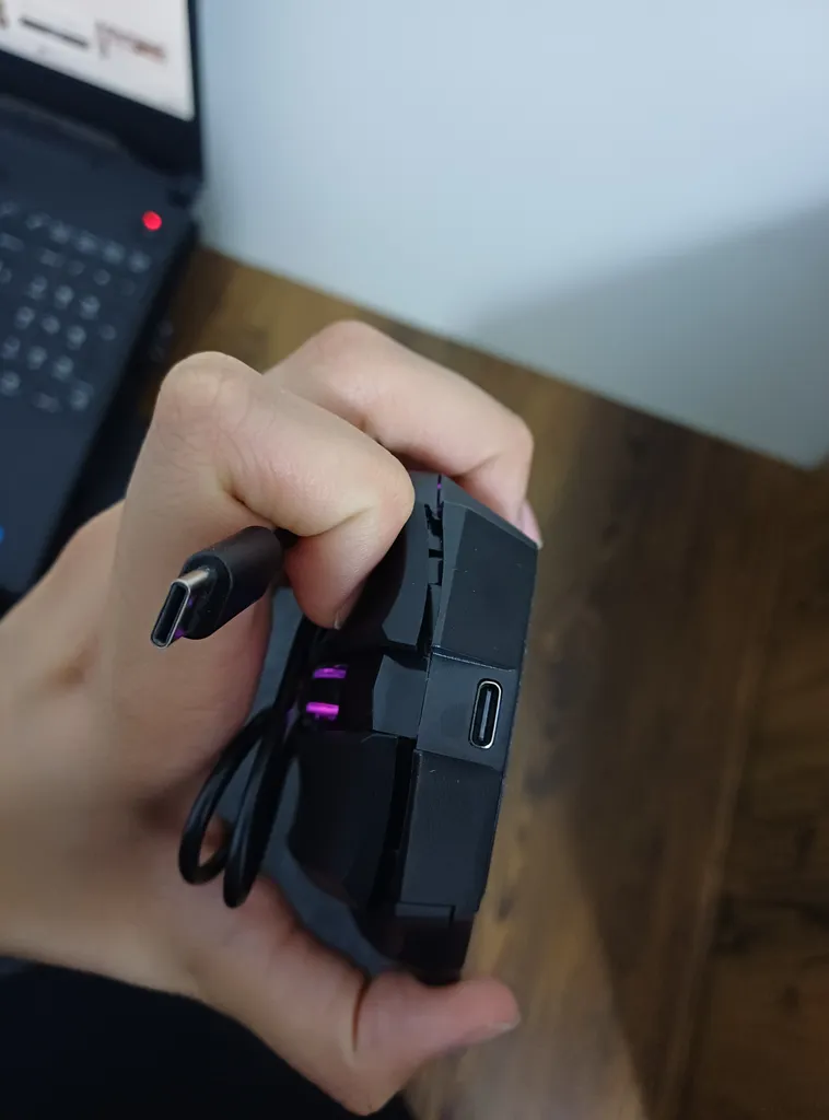 ماوس بی سیم مخصوص بازی ایلون مدل GM7B