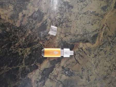 فلش مموری کوئین تک مدل QUICK C-PLUS ظرفیت 64 گیگا بایت به همراه مبدل usb-c otg