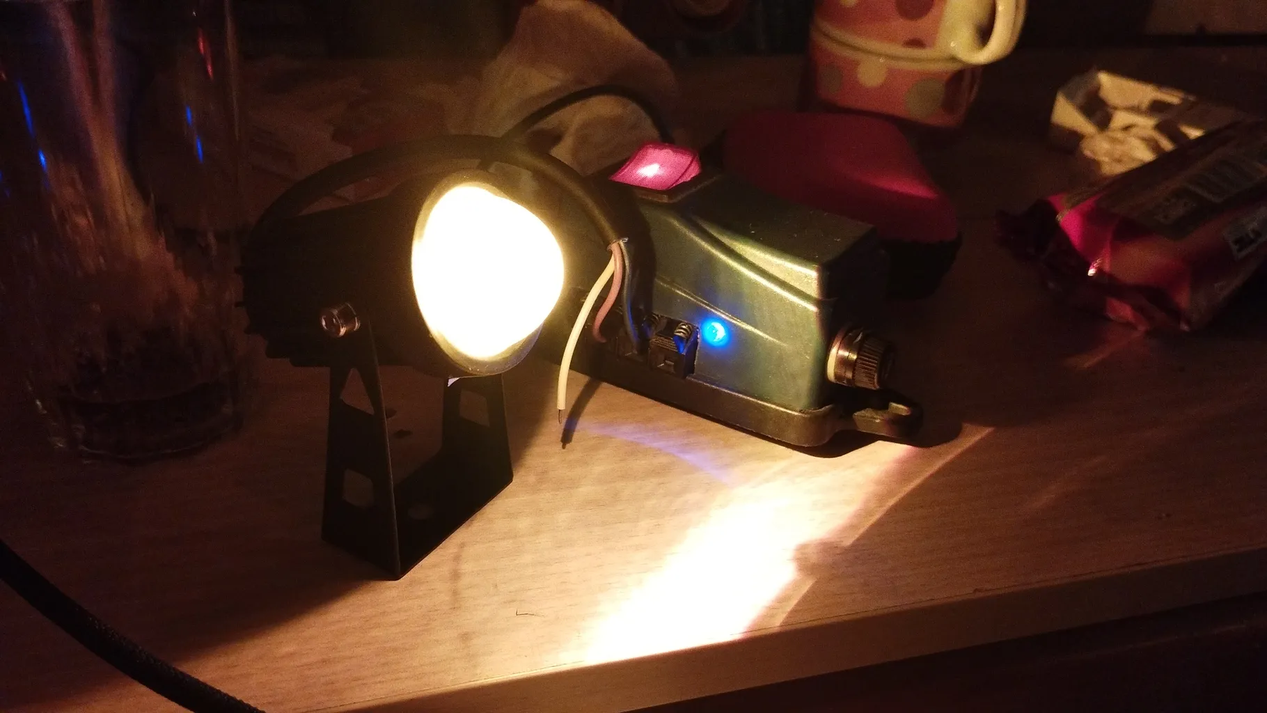 چراغ جت لایت 5 وات مدل a777 IP65 بسته 2 عددی