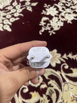 شارژر دیواری 20 وات مک دودو مدل CH-402