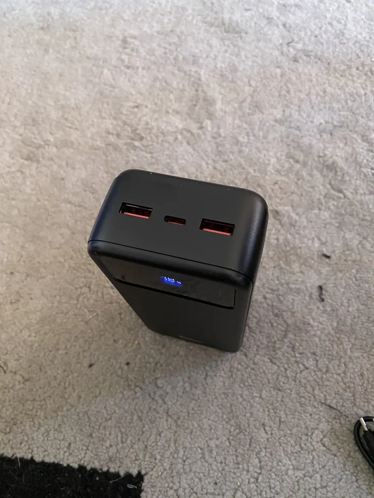 پاوربانک مک دودو مدل mc-424 ظرفیت 30000 میلی آمپر ساعت