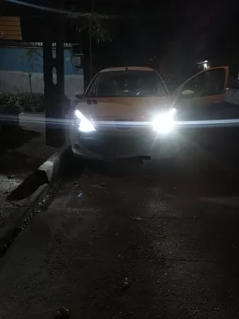 لامپ هدلایت خودرو مدل C6 H1 بسته دو عددی