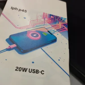 تجریه خرید شارژر دیواری 20 وات مدل iph p45 به همراه کابل لایتنینگ