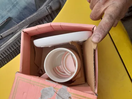 ماگ حرارتی لاکی مدل 1314 به همراه صفحه گرمکن برقی