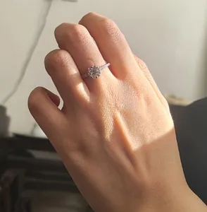 تجریه خرید انگشتر نقره زنانه جی تی ای مدل فلاور