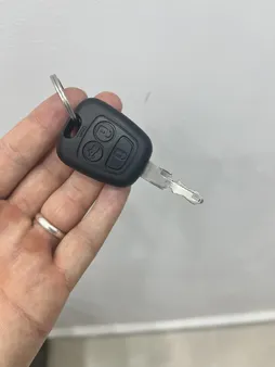 قاب ریموت خودرو کروز + مدل Fab206 مناسب برای پژو 206