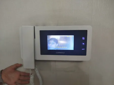 دربازکن تصویری کوماکس مدل 43NM