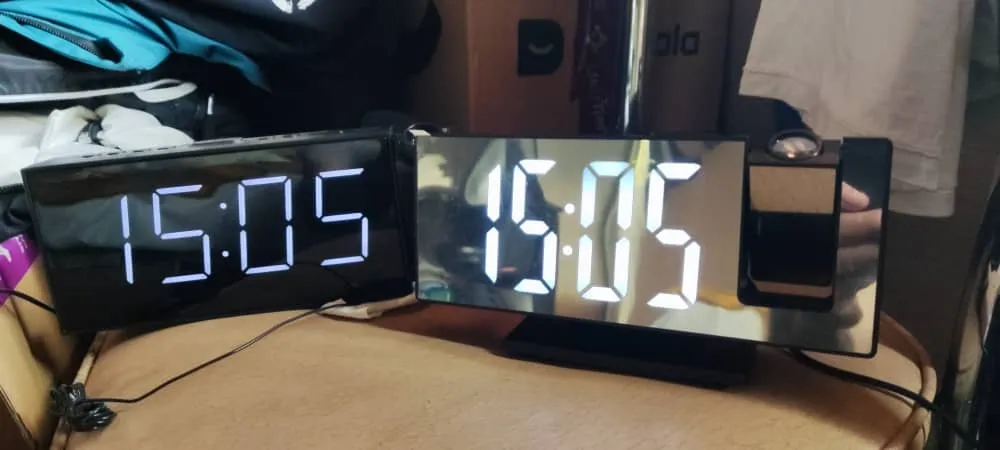 ساعت رومیزی دیجیتال پروژکتوردار مدل 3618LP