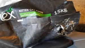 تجریه خرید غذای خشک توله گربه رفلکس مدل پلاس مرغ وزن 15 کیلوگرم