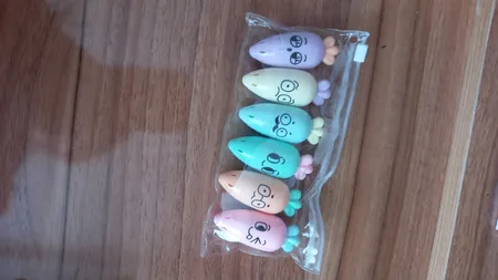 ماژیک علامت گذار طرح هویج مجموعه 6 عددی