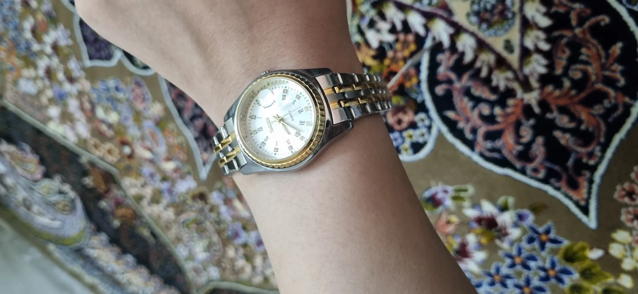 ست ساعت مچی عقربه‌ای و دستبند کوارتز زنانه اسکمی مدل 9098W