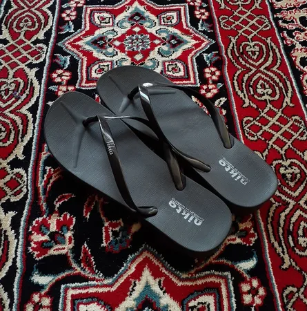 دمپایی لاانگشتی زنانه نیکتا مدل نیلوفر کد 001