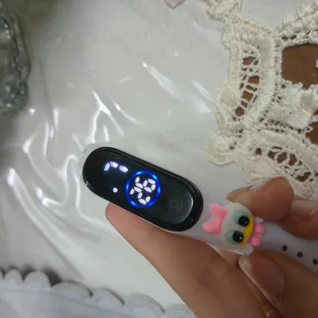 ساعت مچی دیجیتال دخترانه مدل Pi-so
