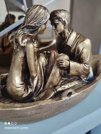 مجسمه مدل عشق 5 کد 7501