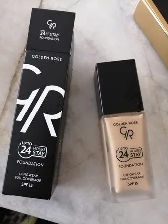 کرم پودر گلدن رز مدل 06 حجم 35 میلی لیتر