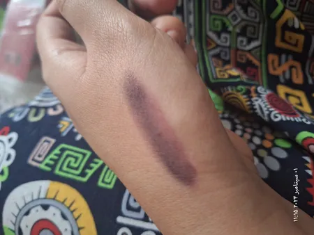 رژ لب جامد این لی مدل Viollet Velvet شماره 600