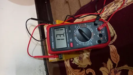 شارژر باتری خودرو گامستار مدل 1207