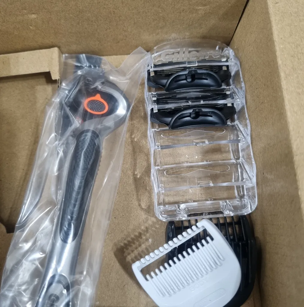 ماشین اصلاح موی سر و صورت شارژی براون مدل MGK7331