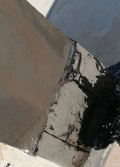 ایزوگام مایع ایزومن مدل الیاف دار حجم ۴ لیتر