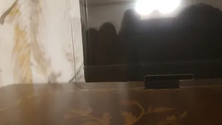 محافظ صفحه تلویزیون مدل SAM-50 مناسب برای تلویزیون 50 اینچ