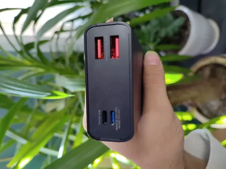 پاوربانک ریمکس مدل RPP-672 ظرفیت 20000 میلی آمپر ساعت