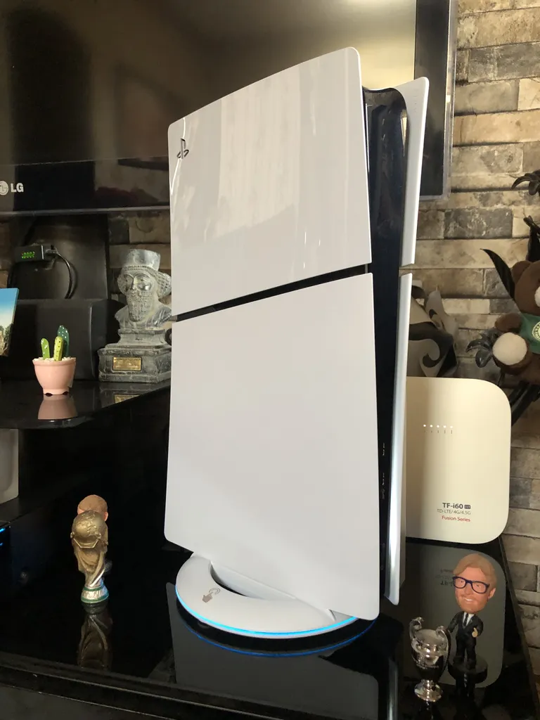 پایه نگهدارنده پلی استیشن 5 آی پگا مدل RGB PG-P5S025S